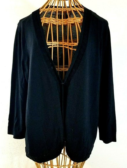 Lands' End Women Black Shrug Sweater Size Large 1 top closure Basic Capsule - Picture 5 of 8
